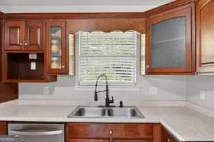 815 Sagewood Dr, Hinesville, GA 31313 - Photo 9