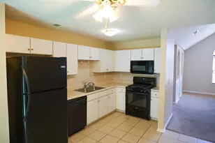 11036 Pebble Ridge Dr, Hampton, GA 30228 - Photo 11