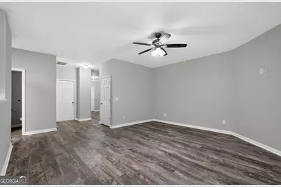 6381 Shadow Square, Lithonia, GA 30058 - Photo 7