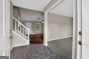 4953 Portsmouth Ct, Lithonia, GA 30038 - Photo 5