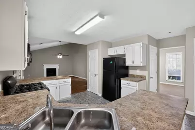 4953 Portsmouth Court, Lithonia, GA 30038 - Photo 13