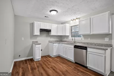 5881 Seam Street, Lithonia, GA 30058 - Photo 17