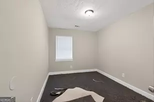 5881 Seam St, Lithonia, GA 30058 - Photo 13