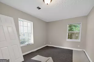 5881 Seam St, Lithonia, GA 30058 - Photo 17
