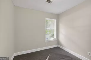 5881 Seam St, Lithonia, GA 30058 - Photo 9