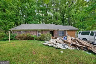 5881 Seam St, Lithonia, GA 30058 - Photo 3