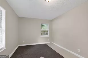 5881 Seam St, Lithonia, GA 30058 - Photo 7