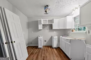 5881 Seam St, Lithonia, GA 30058 - Photo 31