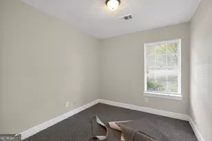 5881 Seam St, Lithonia, GA 30058 - Photo 17