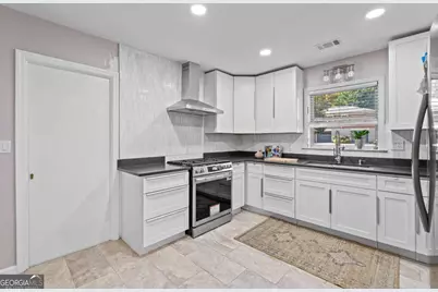 2150 Azalea Circle, Decatur, GA 30033 - Photo 17