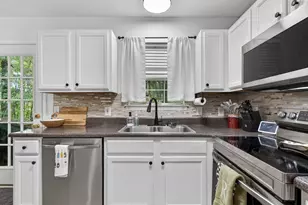 100 Whitney Ln, Griffin, GA 30223 - Photo 7