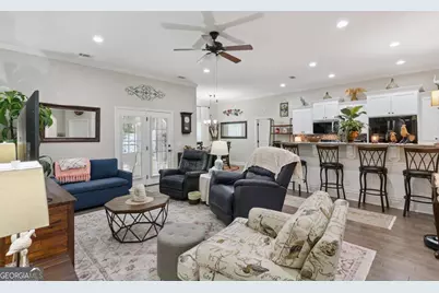 256 Long Way, Brunswick, GA 31523 - Photo 7