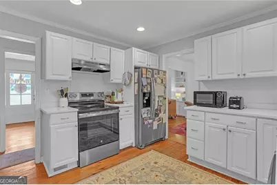 716 Burke Road NE, Atlanta, GA 30305 - Photo 11