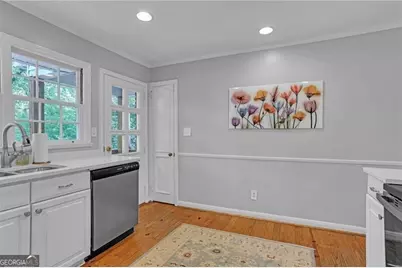 716 Burke Road NE, Atlanta, GA 30305 - Photo 15