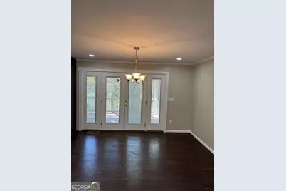 10160 N Coleman Road, Roswell, GA 30075 - Photo 9