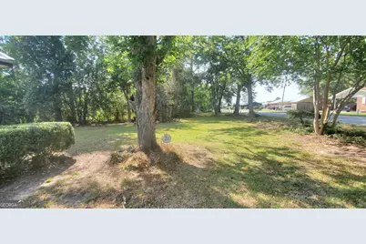 810 Laura Street, Glennville, GA 30427 - Photo 13
