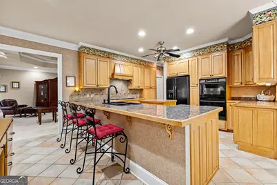 101 Ridgeview Drive, Lagrange, GA 30240 - Photo 9