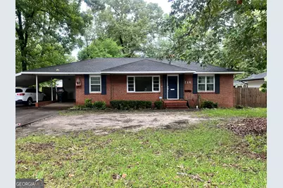 716 Green Street, Warner Robins, GA 31093 - Photo 1