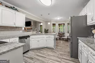 1389 Douglas Dr, Ellerslie, GA 31807 - Photo 5
