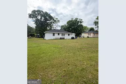 252 E 5th Ave, Winder, GA 30680 - Photo 21