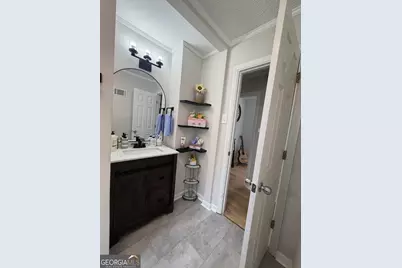 252 E 5th Ave, Winder, GA 30680 - Photo 15