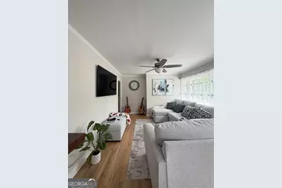 252 E 5th Ave, Winder, GA 30680 - Photo 5