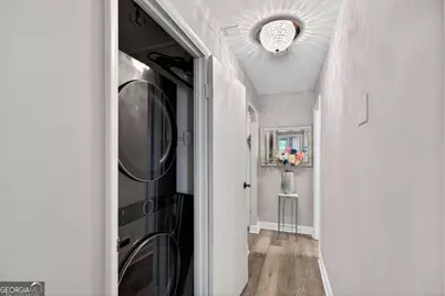 2479 Peachtree Road NE #214, Atlanta, GA 30305 - Photo 13