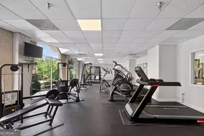 2479 Peachtree Road NE #214, Atlanta, GA 30305 - Photo 15