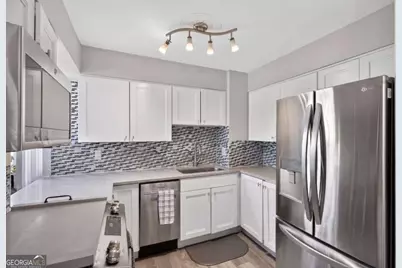 2479 Peachtree Road NE #214, Atlanta, GA 30305 - Photo 1