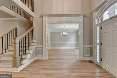 6032 Thunder Woods Trail, Sugar Hill, GA 30518 - Photo 3