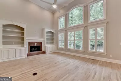 6032 Thunder Woods Trail, Sugar Hill, GA 30518 - Photo 31