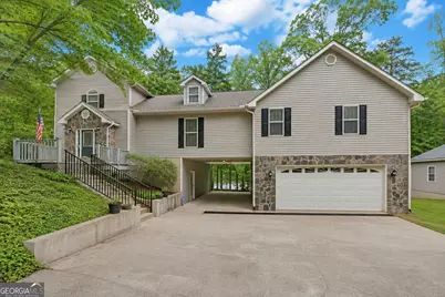 371 Shorewood Circle, Toccoa, GA 30577 - Photo 1