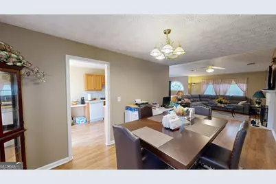 100 Hawthorn Drive, Carrollton, GA 30116 - Photo 11