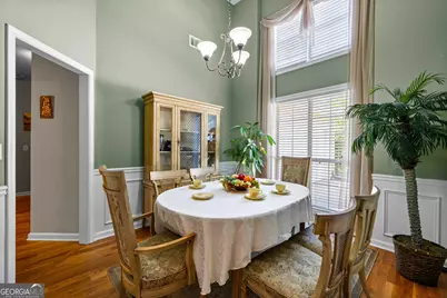 143 Oak Park Square, Newnan, GA 30265 - Photo 5