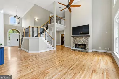 215 Lynwood Court, Roswell, GA 30075 - Photo 11