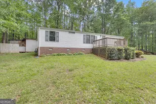 4 Cottonwood Cir, Sharpsburg, GA 30277 - Photo 5