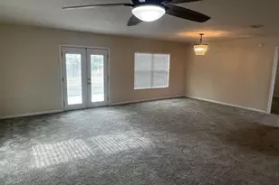 239 Brooklet Cir, Saint Marys, GA 31558 - Photo 3