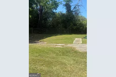 922 North Clarke Street, Milledgeville, GA 31061 - Photo 3