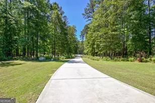 135 Woodbridge Pl, Brooks, GA 30205 - Photo 3