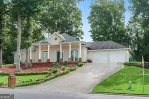 3684 Cherry Ridge Blvd, Decatur, GA 30034 - Photo 1