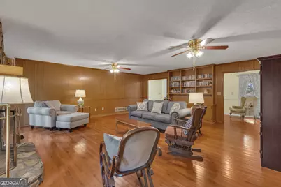 154 Tanglewood Lane, Sharpsburg, GA 30277 - Photo 19