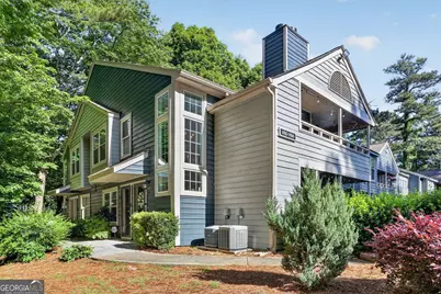1410 N Crossing Drive NE, Atlanta, GA 30329 - Photo 21