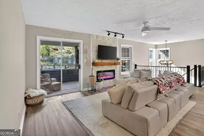1410 N Crossing Drive NE, Atlanta, GA 30329 - Photo 11