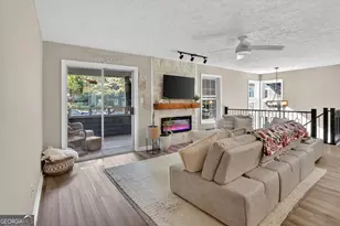 1410 N Crossing Dr NE, Atlanta, GA 30329 - Photo 11