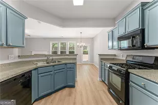 2884 O'Shields Ct SW, Marietta, GA 30060 - Photo 7