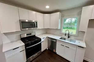 2649 Oak Cir, Ellenwood, GA 30294 - Photo 11