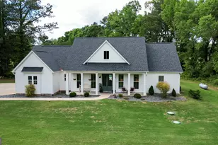 399 Dunn St, Molena, GA 30258 - Photo 3