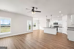208 Palmetto Loop, Vidalia, GA 30474 - Photo 5