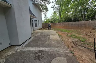 3226 Lindas Cir SE, Conyers, GA 30013 - Photo 33