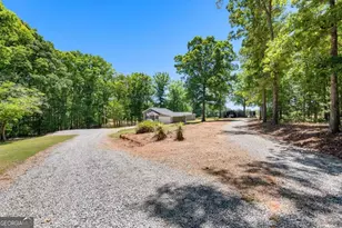 2086 Bethlehem Church Rd, Grantville, GA 30220 - Photo 1